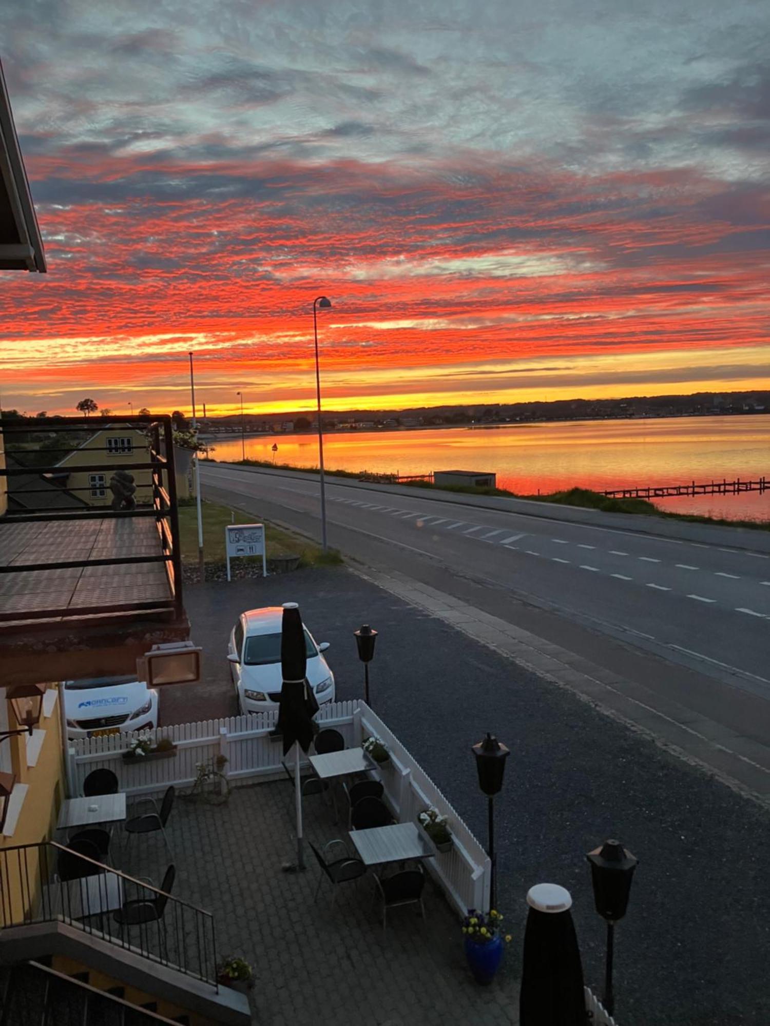 Solyst Kro- Restaurant Og Hotel I/S Åbenrå Exterior foto